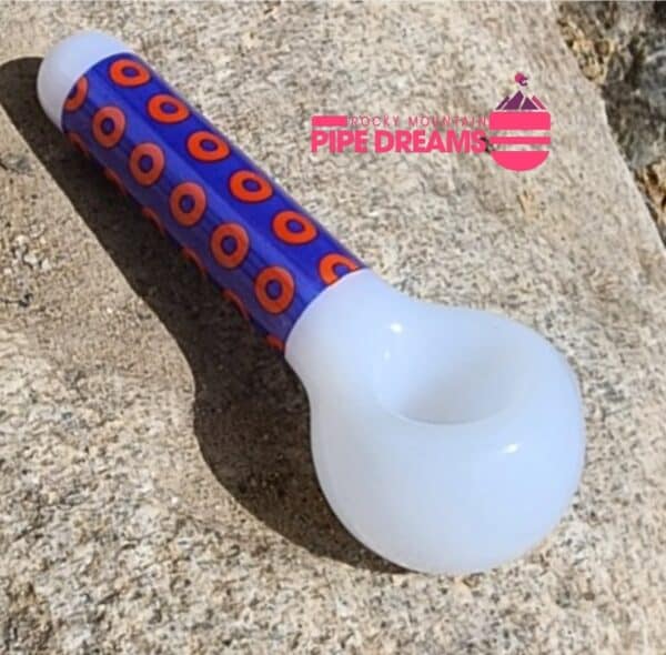 Hand Pipe in Phishman Pattern - Image 3