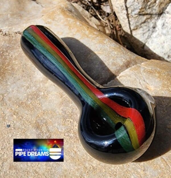 glass hand pipe in rasta colors - Image 2