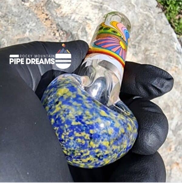 glass hand pipe with psychedelic scene - Image 5