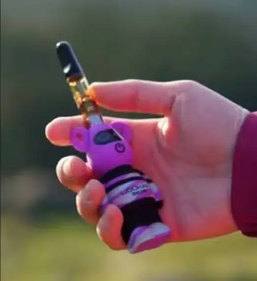 Lookah 510 thread cartridge battery in Purple