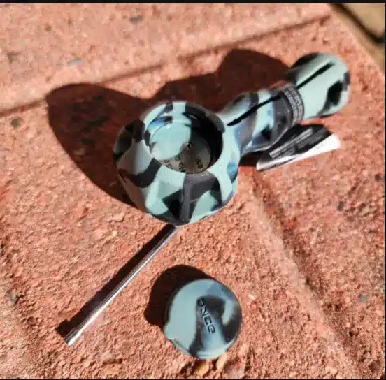silicone eyce spoon by eyce molds in grey and black - Image 4
